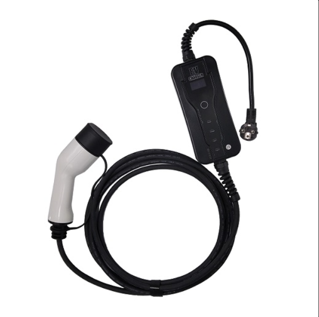 Įkroviklis elektromobiliams, Type 2 - Schuko (220V), 16A, 3.6kW, 1-fazė, 5m